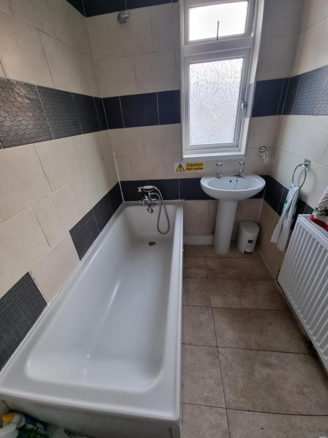 Star Homes Лондон Экстерьер фото
